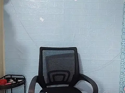 Nhan7868 online show from September 29, 2025, 3:35 am