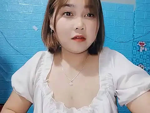 Nhan7868 online show from September 28, 2025, 2:18 am