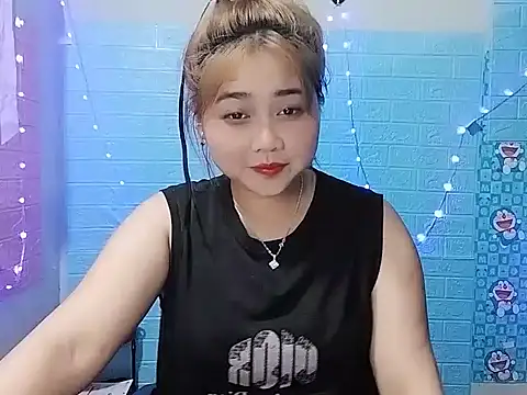 Nhan7868 online show from October 7, 2025, 3:57 pm