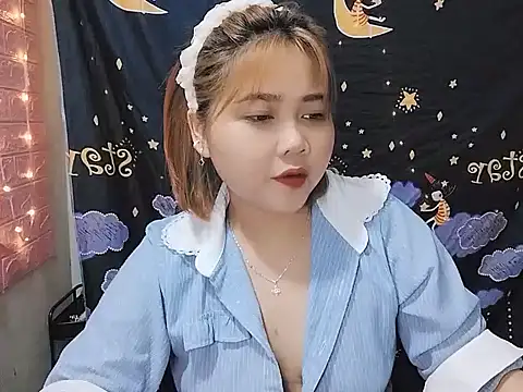 Nhan7868 online show from October 15, 2025, 11:57 pm