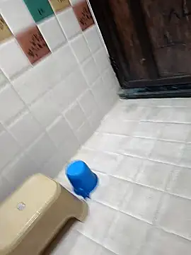 Chanderi19 online show from December 3, 2025, 12:01 am