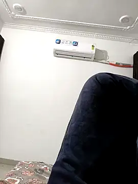 Chanderi19 online show from March 11, 2026, 6:13 pm