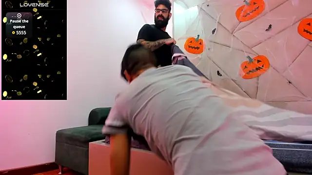 Snapshot of Harald_Smed chatting on October 20, 2025, 1:11 pm Harald Smed online show from October 20, 2025, 1:11 pm