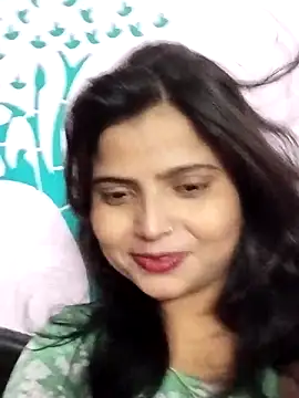 Snapshot of Hot-Pooja25 chatting on May 3, 2026, 12:53 pm Hot-Pooja25 online show from May 3, 2026, 12:53 pm