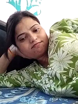 Snapshot of Hot-Pooja25 chatting on April 19, 2026, 3:18 am Hot-Pooja25 online show from April 19, 2026, 3:18 am