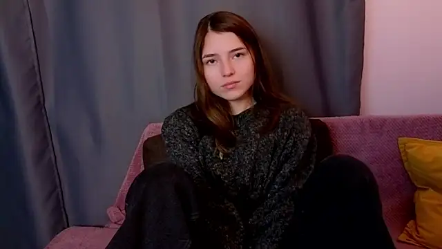 Snapshot of KeikoWideman chatting on October 14, 2025, 7:47 pm KeikoWideman online show from October 14, 2025, 7:47 pm