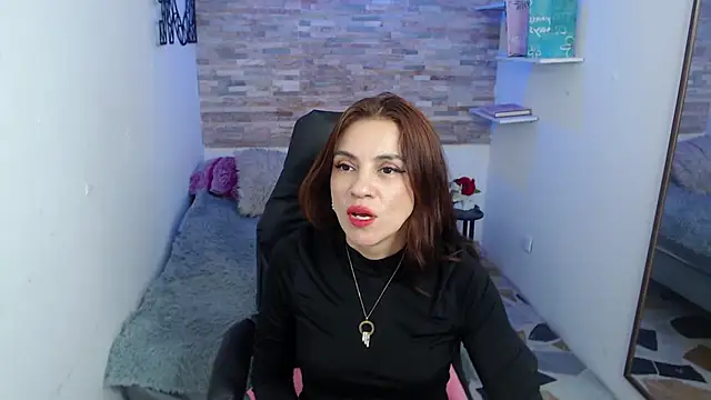 KendallWood  online show from September 16, 2025, 8:10 pm