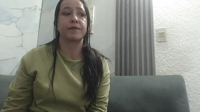 Snapshot of MelissaCooper__ chatting on September 15, 2025, 8:31 pm MelissaCooper online show from September 15, 2025, 8:31 pm