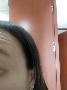 MelissaCooper   online show from December 15, 2025, 7:20 pm