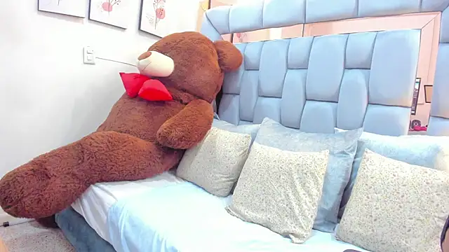 Snapshot of bianca_naviss chatting on November 11, 2025, 10:04 pm bianca naviss online show from November 11, 2025, 10:04 pm