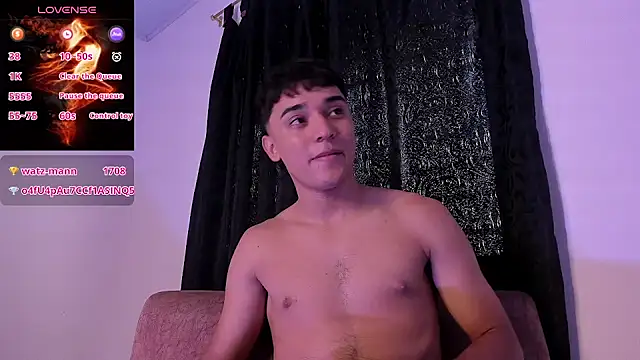 Snapshot of Austin_Cardieff_ chatting on October 17, 2025, 7:59 pm Austin Cardieff online show from October 17, 2025, 7:59 pm