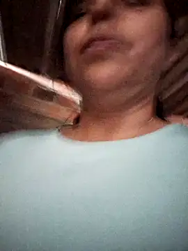 Snapshot of Lucerito-Hot chatting on February 17, 2026, 5:21 pm Lucerito-Hot online show from February 17, 2026, 5:21 pm