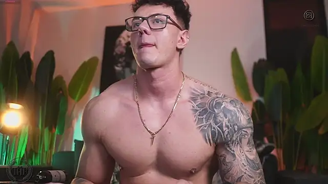 Thomas Falcon online show from November 27, 2025, 11:27 pm