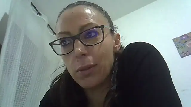 Snapshot of Astrid3 chatting on May 8, 2026, 7:28 pm Astrid3 online show from May 8, 2026, 7:28 pm