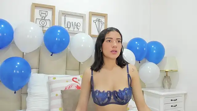 Snapshot of Skylerwhite02 chatting on February 4, 2026, 8:26 pm Skylerwhite02 online show from February 4, 2026, 8:26 pm