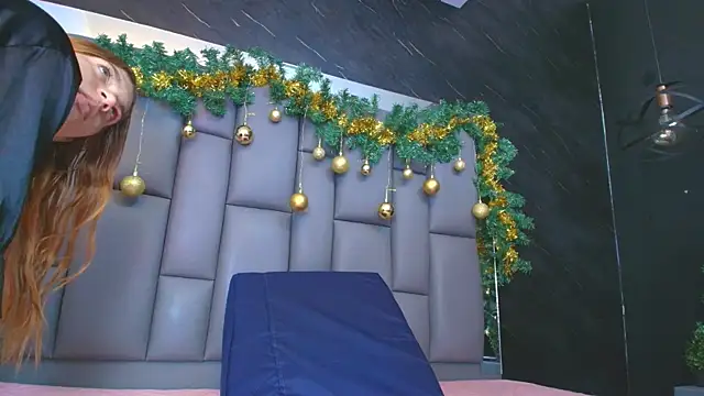 Snapshot of kissme_luna chatting on December 18, 2025, 7:07 pm kissme luna online show from December 18, 2025, 7:07 pm