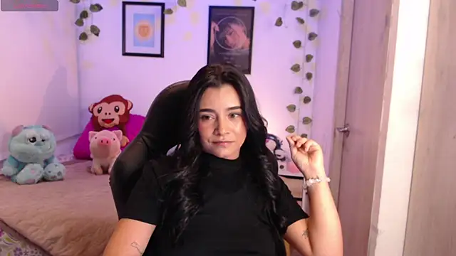 Snapshot of MarilynWhite_ chatting on September 29, 2025, 3:35 am MarilynWhite online show from September 29, 2025, 3:35 am
