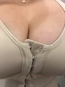 Snapshot of Gringo_XXX_Latina chatting on September 25, 2025, 4:13 pm Gringo XXX Latina online show from September 25, 2025, 4:13 pm