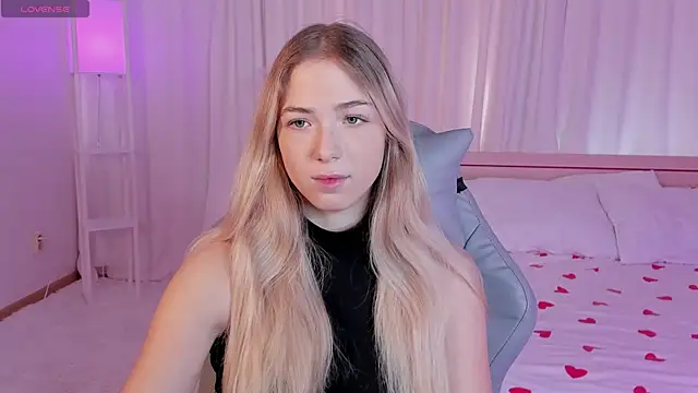 Snapshot of Susan_Mimi chatting on November 20, 2025, 4:24 am Susan Mimi online show from November 20, 2025, 4:24 am