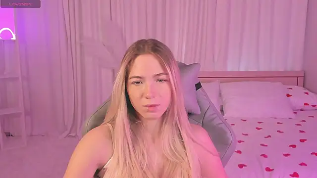 Snapshot of Susan_Mimi chatting on November 28, 2025, 3:50 am Susan Mimi online show from November 28, 2025, 3:50 am