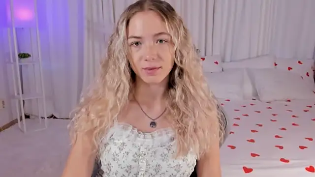 Snapshot of Susan_Mimi chatting on October 23, 2025, 3:16 am Susan Mimi online show from October 23, 2025, 3:16 am