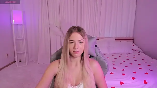 Snapshot of Susan_Mimi chatting on November 10, 2025, 4:17 am Susan Mimi online show from November 10, 2025, 4:17 am