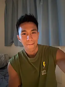 gooodboiii online show from December 22, 2025, 4:51 pm