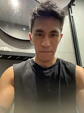 gooodboiii online show from April 6, 2026, 3:57 pm