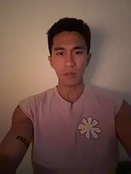 gooodboiii online show from April 10, 2026, 2:24 pm