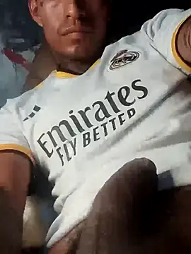 ElRompeponchi online show from November 22, 2025, 2:27 pm