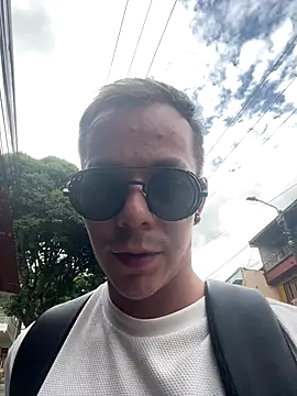 dimitryivanovv online show from October 7, 2025, 1:34 pm