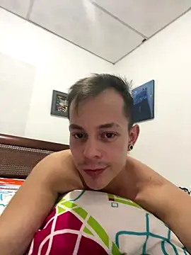 dimitryivanovv online show from October 2, 2025, 4:43 pm