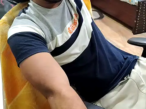 Snapshot of ZoroArcher chatting on September 28, 2025, 7:43 pm ZoroArcher online show from September 28, 2025, 7:43 pm