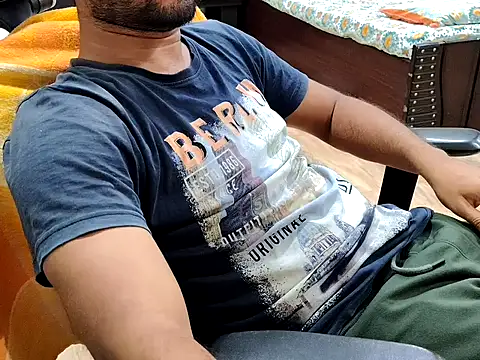 Snapshot of ZoroArcher chatting on October 9, 2025, 9:15 pm ZoroArcher online show from October 9, 2025, 9:15 pm