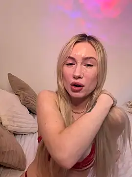 Snapshot of SexySaraxxoo chatting on November 8, 2025, 11:14 am SexySaraxxoo online show from November 8, 2025, 11:14 am