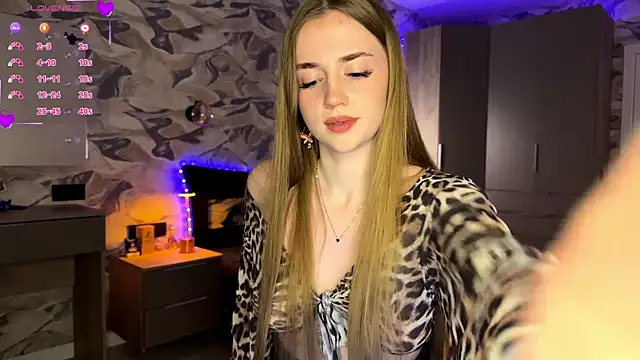 Snapshot of Jessica1West chatting on February 22, 2026, 5:03 pm Jessica1West online show from February 22, 2026, 5:03 pm