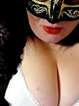 stellasexy online show from November 25, 2025, 6:58 am