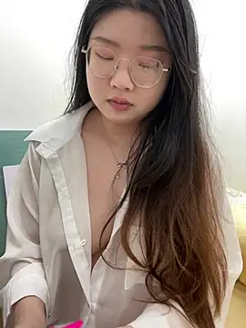 xxwang20 online show from March 24, 2026, 2:39 pm