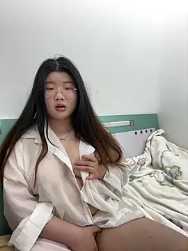 xxwang20 online show from March 23, 2026, 7:25 pm