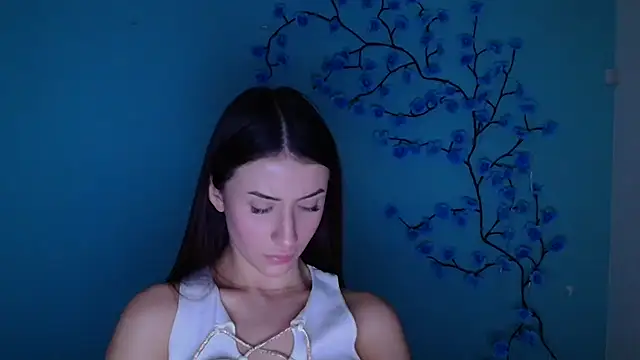 AlisaBubbles online show from December 19, 2025, 7:55 am