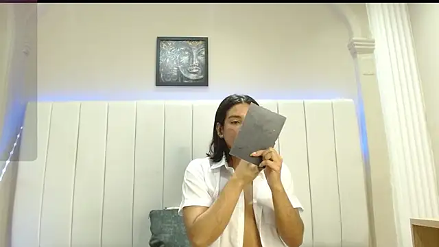 kendra lux1 online show from March 3, 2026, 12:01 pm