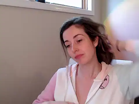 Snapshot of SuggestiveBehavior chatting on September 29, 2025, 4:34 pm SuggestiveBehavior online show from September 29, 2025, 4:34 pm