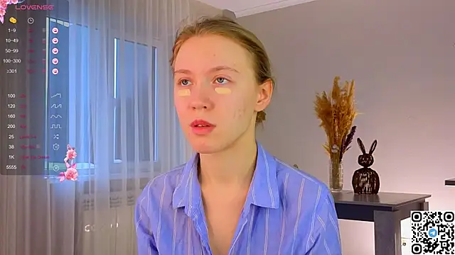 Succubelle online show from November 26, 2025, 6:13 am