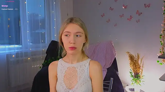 Succubelle online show from January 14, 2026, 7:23 am