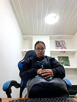 susan mooree online show from January 10, 2026, 8:15 pm