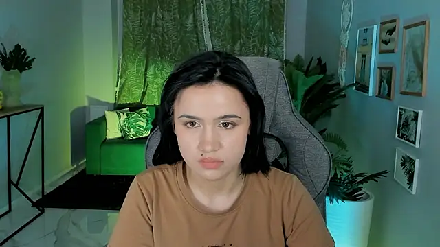 MonicaFarmer online show from February 21, 2026, 11:51 pm