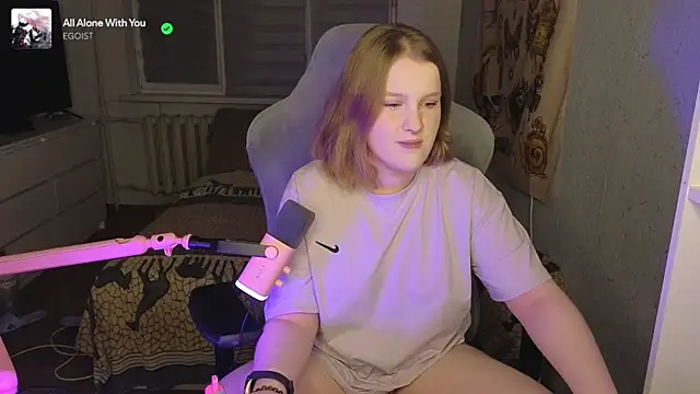 OliviaBlade online show from October 23, 2025, 1:10 pm