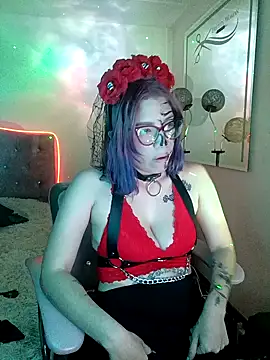 Snapshot of Amatista_11 chatting on October 22, 2025, 8:52 pm Amatista 11 online show from October 22, 2025, 8:52 pm