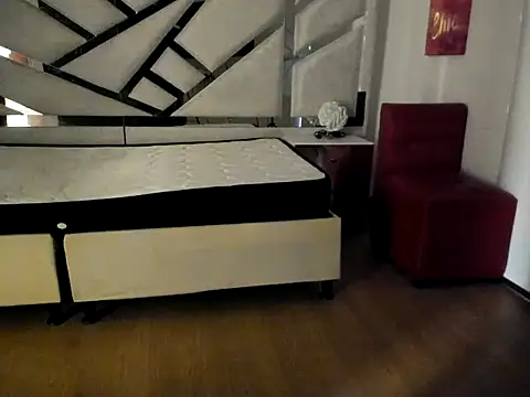 Kimberly TaylorX online show from November 27, 2025, 3:45 pm