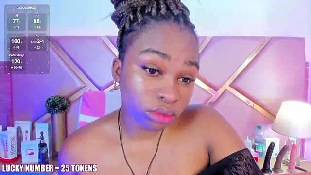 SophieSinclair online show from March 15, 2026, 1:01 am